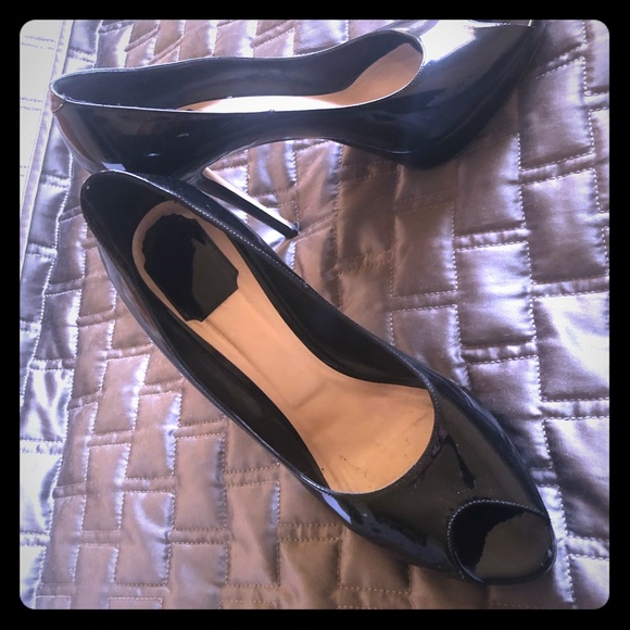 Pumps - Picture 1 of 4